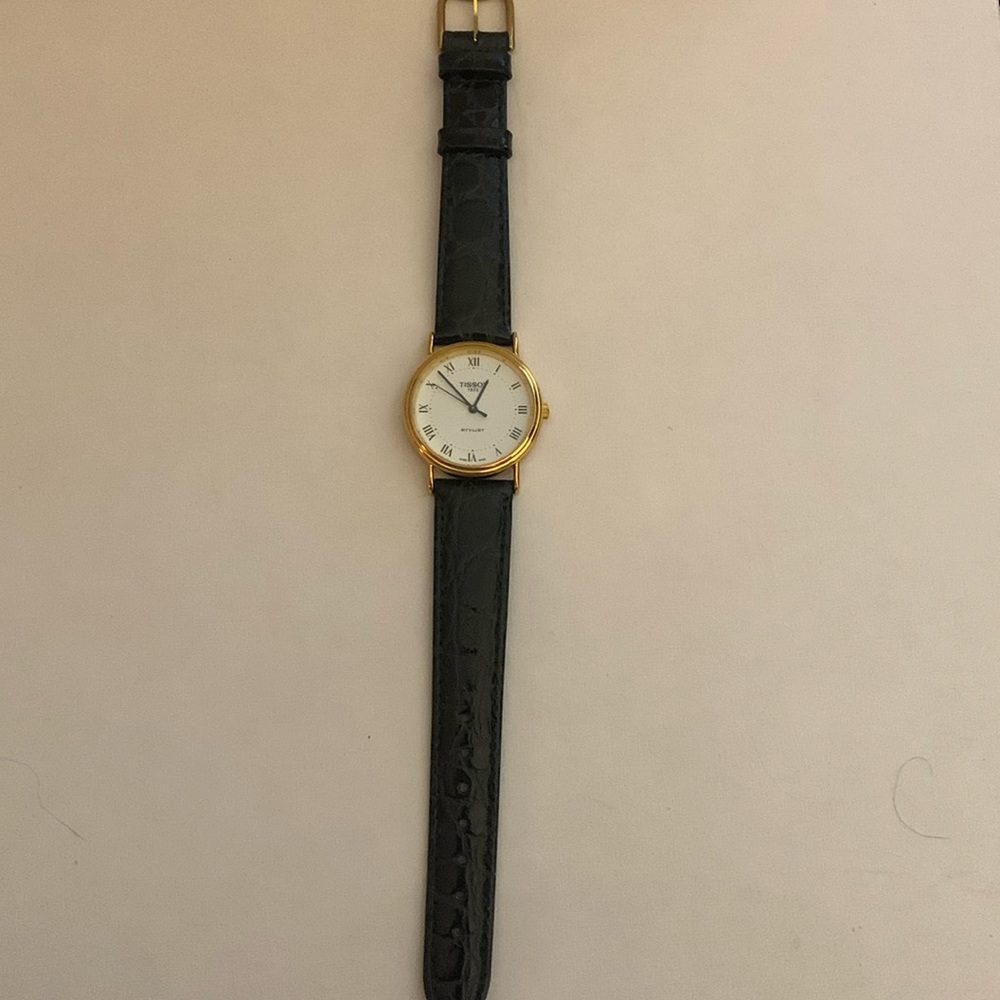 Tissot Swiss Stylist 1853 Gold Watch - Picture 3 of 14